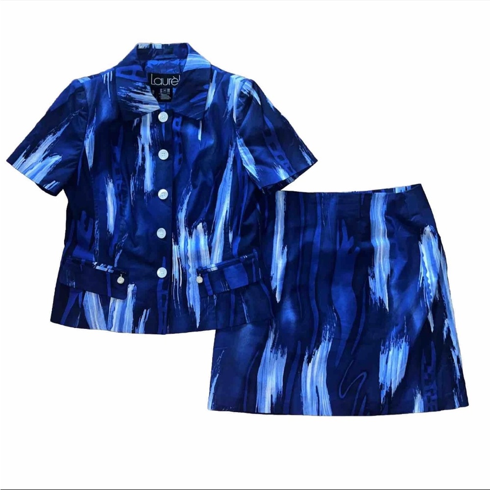 Escada 2 Piece Skirt Suit Set Blue  Elegant 42 Short Sleeve Button Up Cotton